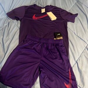 Dri-Fit youth Size large Nike set
